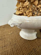 Load image into Gallery viewer, French Sarreguimes Ironstone Soupiere
