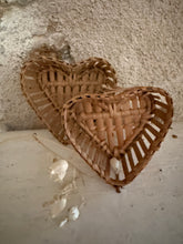 Load image into Gallery viewer, Cute Pair of French Vintage Rattan Moulds
