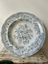 Load image into Gallery viewer, Vintage Grey Asiatic Pheasant Dish
