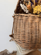 Load image into Gallery viewer, Bleached French Wicker Fishing Creel

