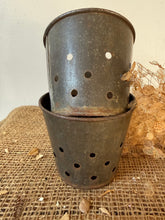 Load image into Gallery viewer, French Metal Vintage Faisselle
