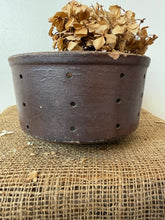 Load image into Gallery viewer, Large French Vintage Faiselle
