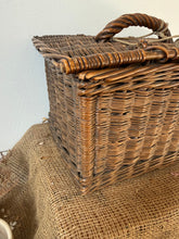 Load image into Gallery viewer, Lovely Vintage Wicker Basket
