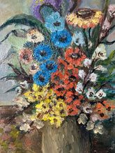 Load image into Gallery viewer, Vintage Floral Oil Painting
