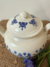 Load image into Gallery viewer, French St Uze Vintage Teapot
