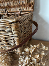 Load image into Gallery viewer, Vintage Wicker Fishing Basket in Super Condition
