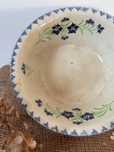 Load image into Gallery viewer, Lovely French Vintage Bowl
