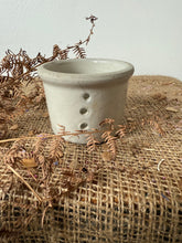 Load image into Gallery viewer, Cute French Vintage Faisselle
