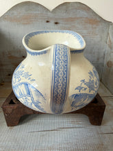 Load image into Gallery viewer, French Vintage Sky Blue Tubby Jug
