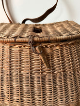 Load image into Gallery viewer, Gorgeous Rustic French Fishing Creel
