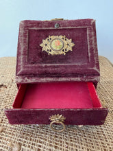 Load image into Gallery viewer, French Vintage Velvet Keep Sake Box
