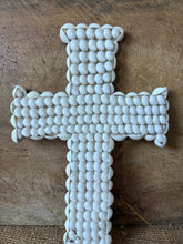 Load image into Gallery viewer, Stunning Shell Cross
