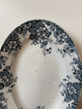 Load image into Gallery viewer, French Marie Louise Oval Platter
