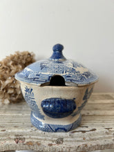 Load image into Gallery viewer, Crazed and Buttery Vintage Willow Pattern Tureen
