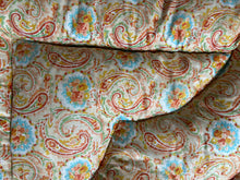 Load image into Gallery viewer, Beautiful Golden Paisley Eiderdown
