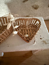 Load image into Gallery viewer, Cute Pair of French Vintage Rattan Moulds
