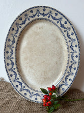 Load image into Gallery viewer, Vintage Blue and White Plate
