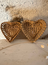 Load image into Gallery viewer, Cute Pair of French Vintage Rattan Moulds
