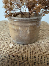 Load image into Gallery viewer, French Gien Chunky Buttery Ironstone Pot

