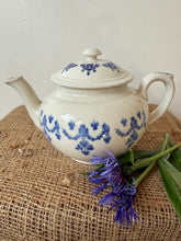 Load image into Gallery viewer, French St Uze Vintage Teapot
