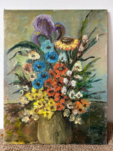 Load image into Gallery viewer, Vintage Floral Oil Painting
