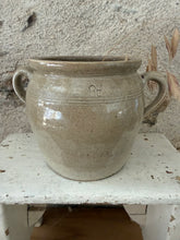 Load image into Gallery viewer, French Earred Neutral Confit Pot
