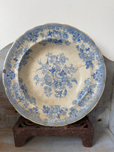 Load image into Gallery viewer, Antique Well Loved Asiatic Pheasant Dish
