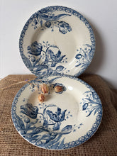 Load image into Gallery viewer, French Gien Ironstone Tulipe Dishes
