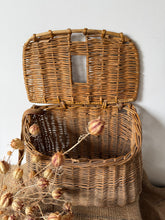 Load image into Gallery viewer, French Vintage Wicker Fishing Creel
