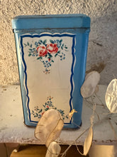 Load image into Gallery viewer, Chocolat Menier Chocolat en Poudre Canister
