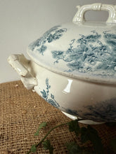 Load image into Gallery viewer, Gorgeous French Ivy Ironstone Soupiere
