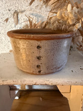 Load image into Gallery viewer, Lovely Mottled French Faiselle

