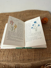 Load image into Gallery viewer, 1959 Observers Book of Garden Flowers
