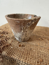 Load image into Gallery viewer, French Sap Pot
