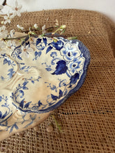 Load image into Gallery viewer, French Blue Buttery Ravier
