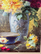 Load image into Gallery viewer, Gorgeous Vintage Rose Print

