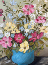 Load image into Gallery viewer, Stunning Floral Oil Painting
