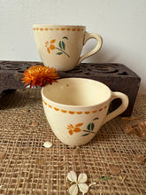 Load image into Gallery viewer, Pretty Vintage French Floral Cups
