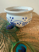 Load image into Gallery viewer, Cute French Blue and White Confitures Pot
