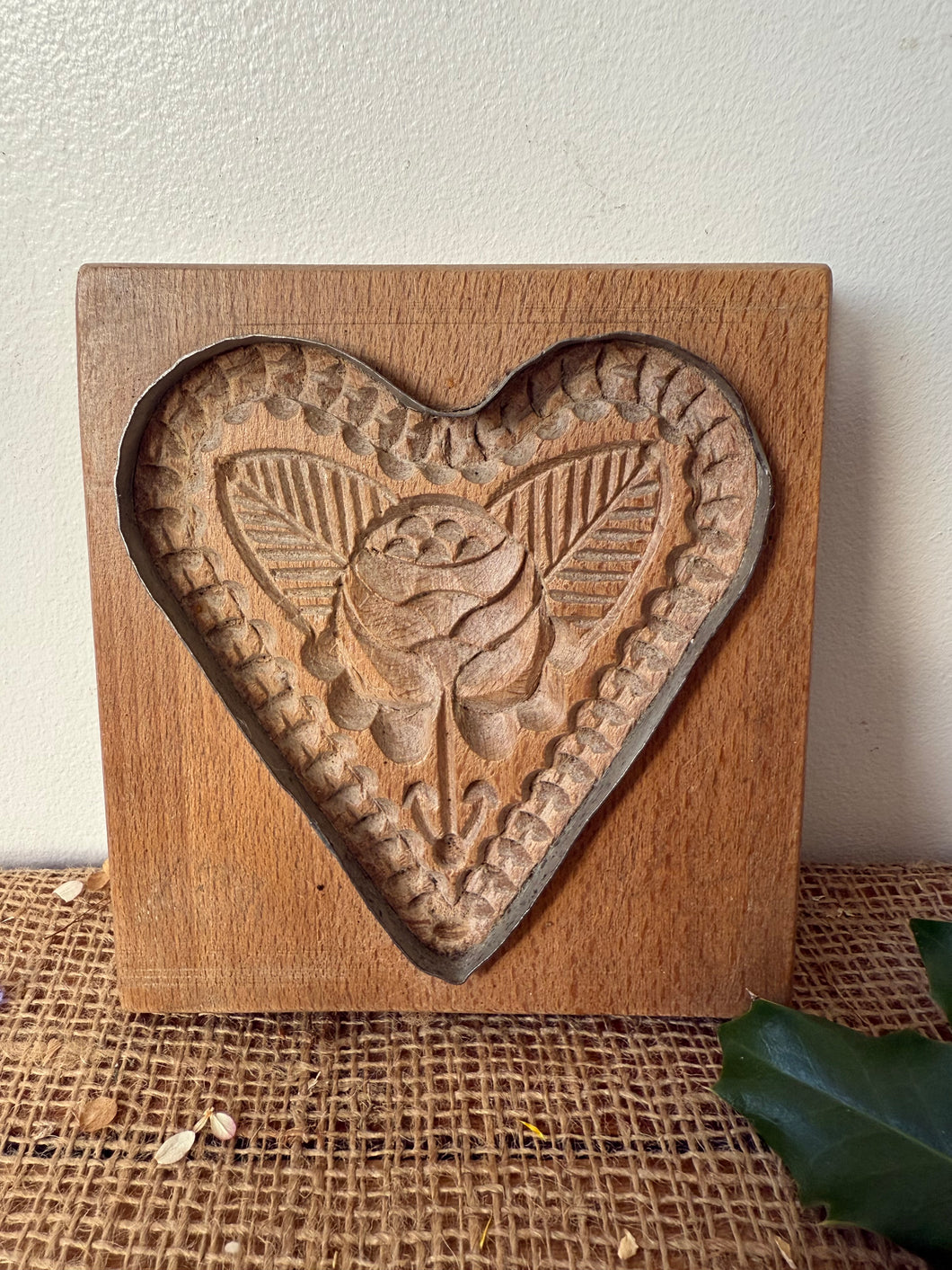 Gorgeous Vintage Heart Cutter
