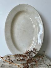 Load image into Gallery viewer, French Vintage Neutral Platter
