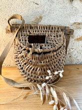 Load image into Gallery viewer, Rustic French Wicker Fishing Creel
