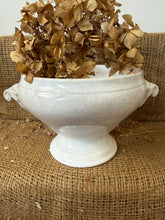 Load image into Gallery viewer, French Sarreguimes Ironstone Soupiere
