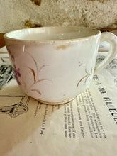 Load image into Gallery viewer, French Floral Large Cup
