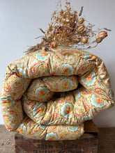 Load image into Gallery viewer, Beautiful Golden Paisley Eiderdown
