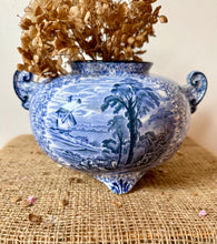 Load image into Gallery viewer, Blue and White Vintage Pot / Urn
