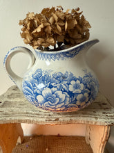 Load image into Gallery viewer, French Vintage Sarreguimes Jardiniere Jug
