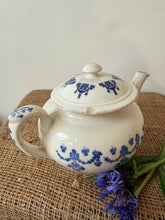 Load image into Gallery viewer, French St Uze Vintage Teapot
