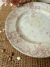 Load image into Gallery viewer, French Vintage Crazed and Mottled Pink Plate
