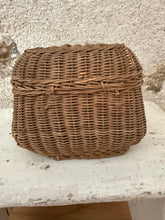 Load image into Gallery viewer, Cute French Mini Bressan Basket
